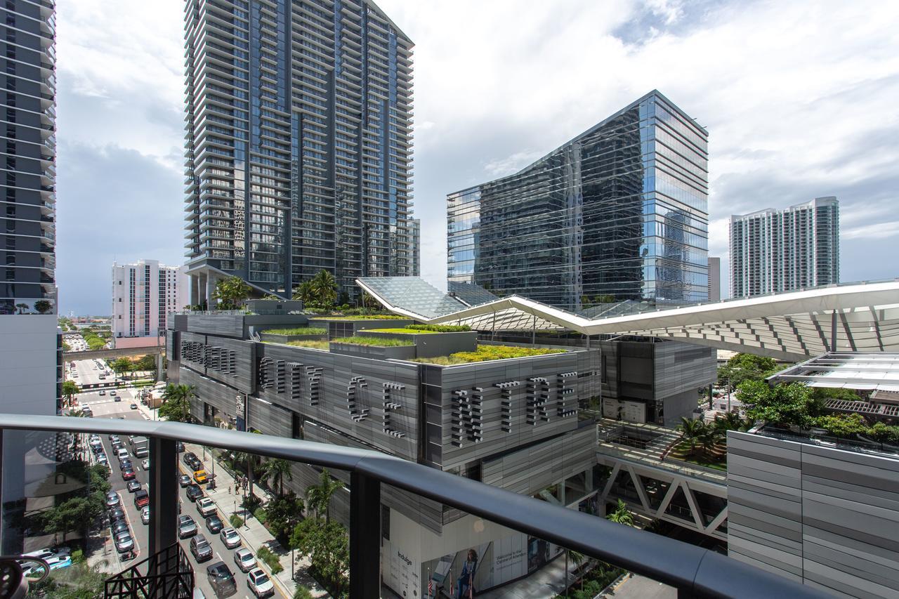 Hotel Sls Lux Brickell Miami Esterno foto